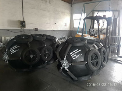Finished Pneumatic fenders to Singapore