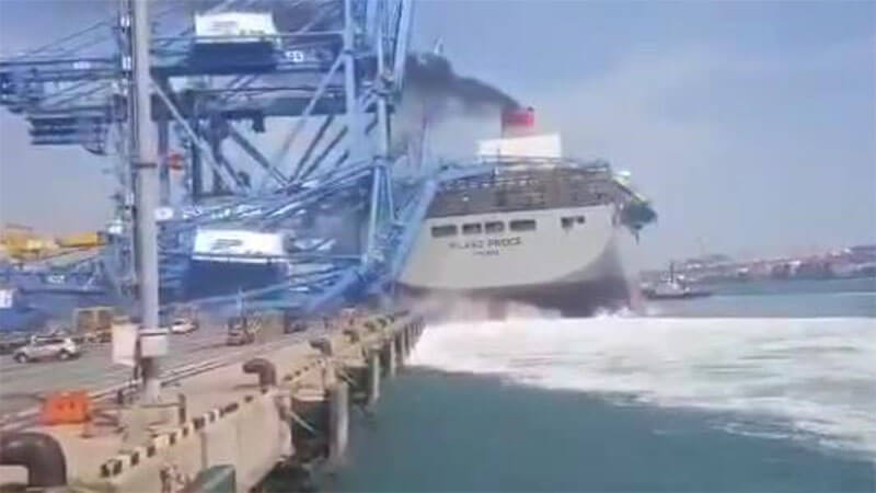 More details! A major accident has occurred at the port of Busan