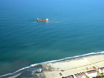 Maintenance Dredging at Wilmington Harbor Inner Ocean Bar in United States