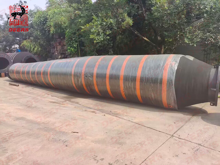 DN900x11900mm tapered floating hoses were delivered successfully