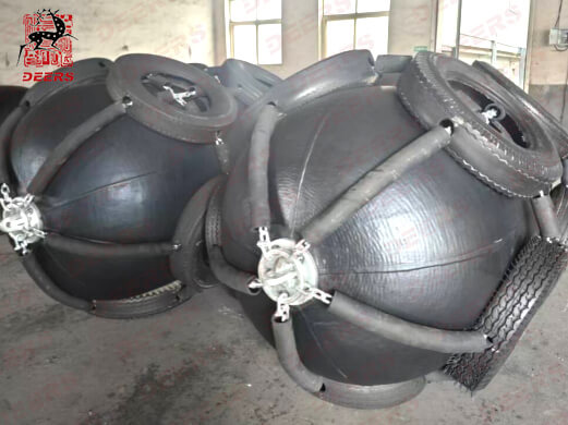 Dia1200mm pneumatic fenders - nanjing deers 01