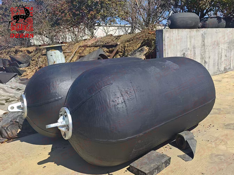 ID800 pneumatic fenders - Nanjing Deers 2