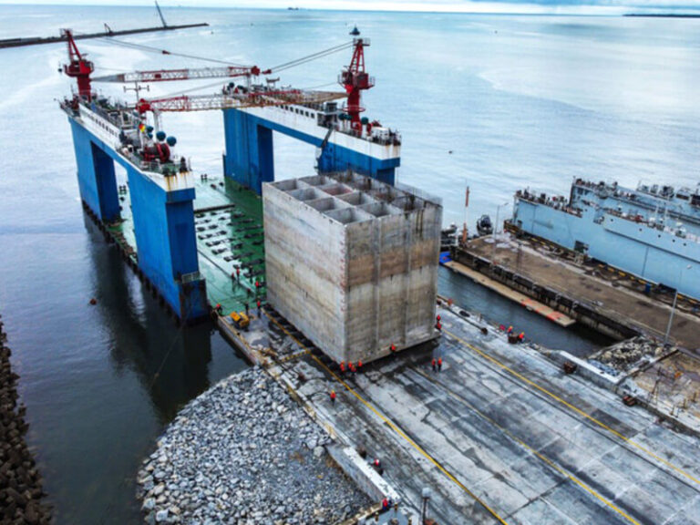 Port Engineering: How to Transport Caissons Using Marine Airbags