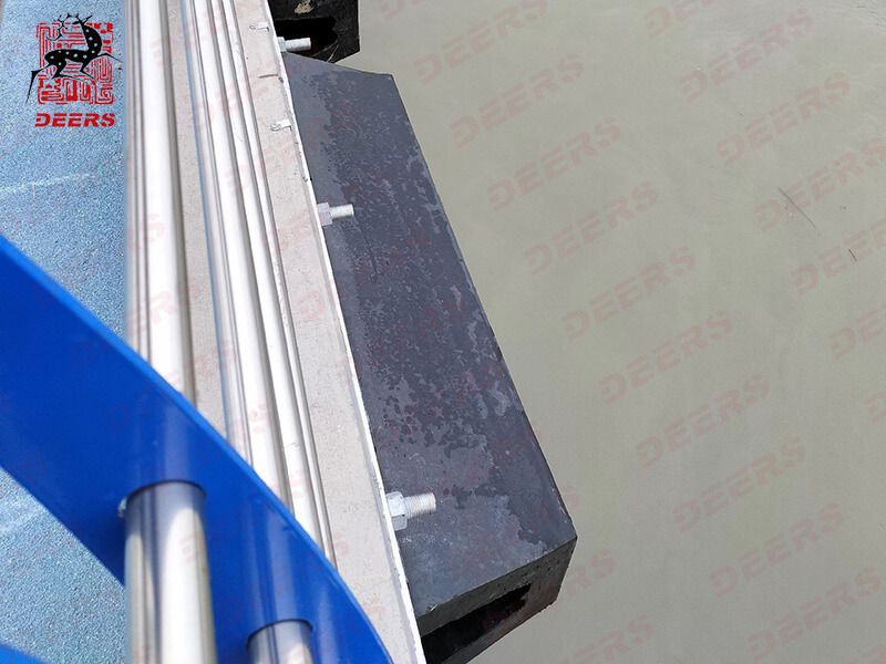 300H V type fenders - nanjing deers 2