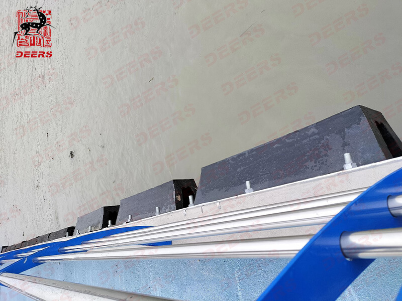 300H V type fenders - nanjing deers 3