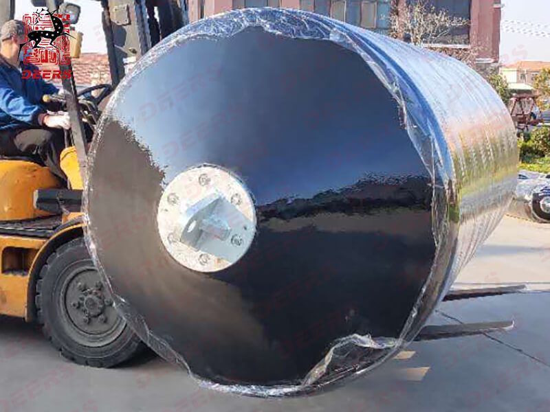 1.5x4m foam filled fenders 2